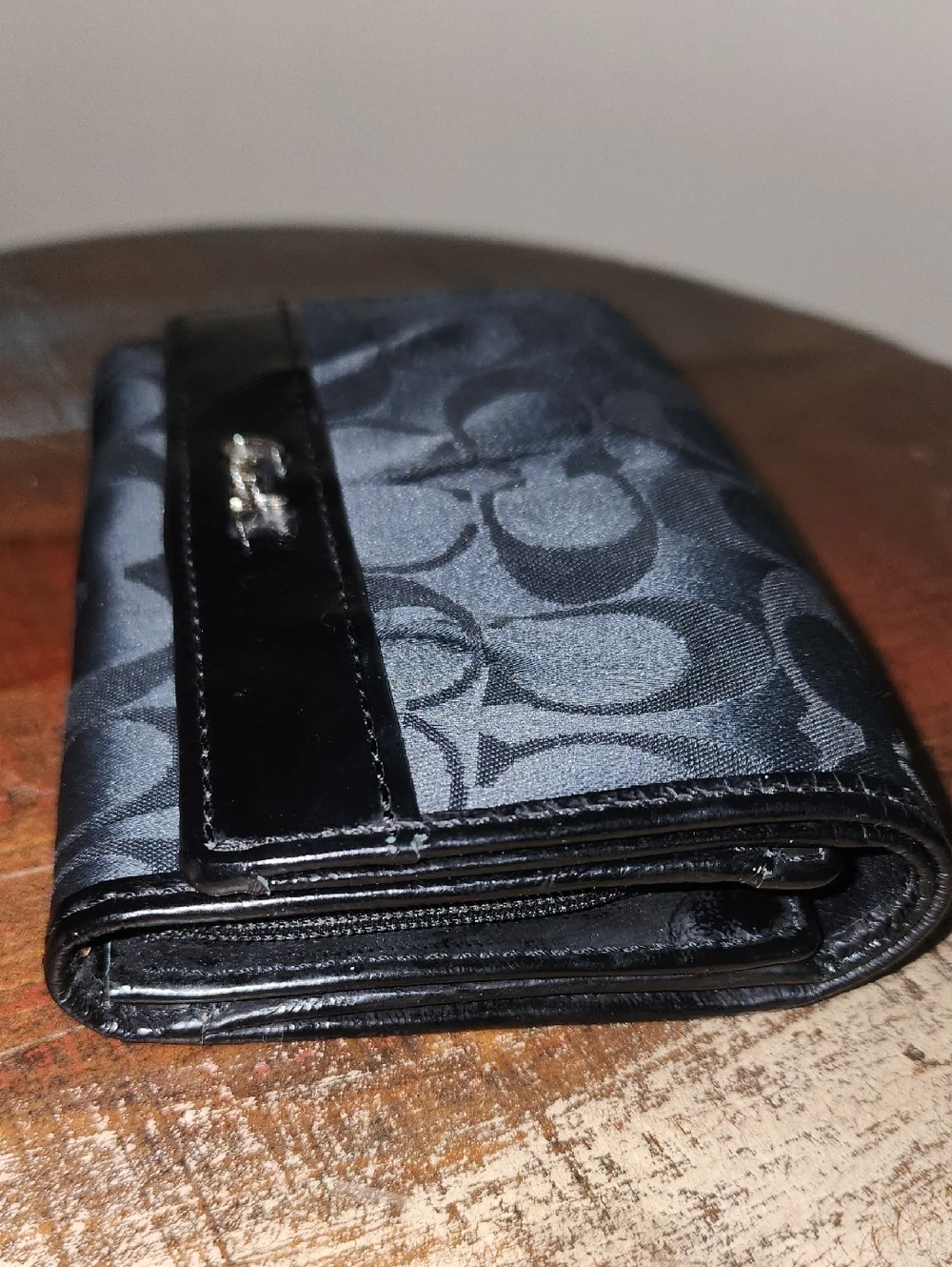 Coach Black Signature Compact Trifold Leather Wallet